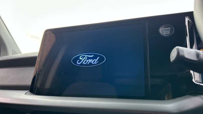 Ford Transit Courier E-Transit Courier 100kW 43kWh Limited Van Auto